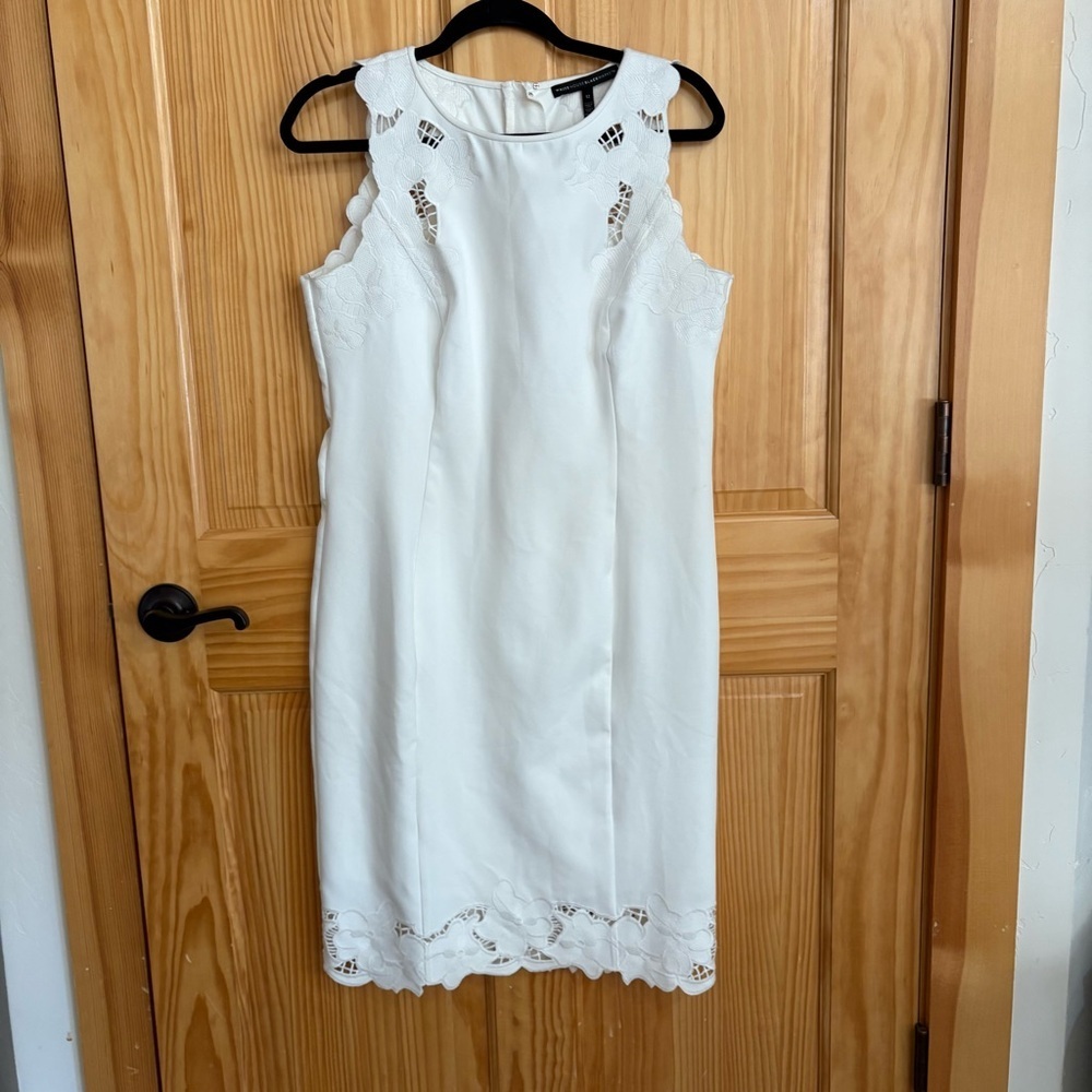 WHITE HOUSE BLACK MARKET White Lace Trim Dress - Picture 4 of 10